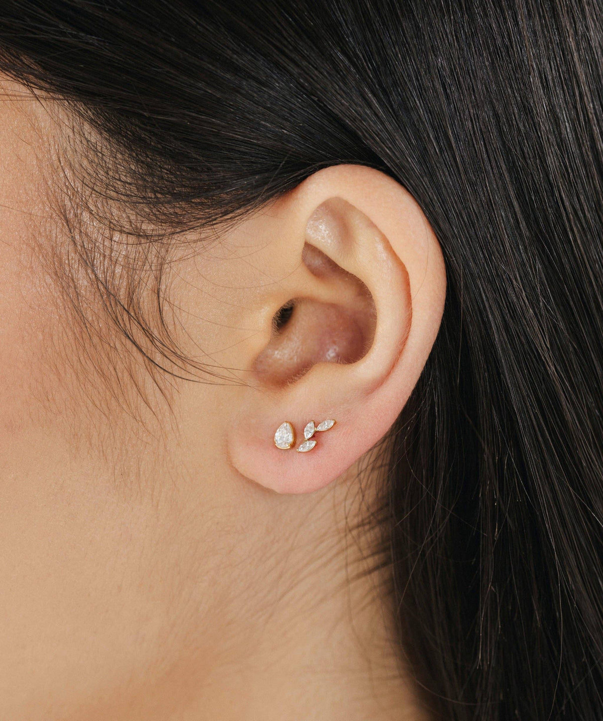Pear Flat Back Stud