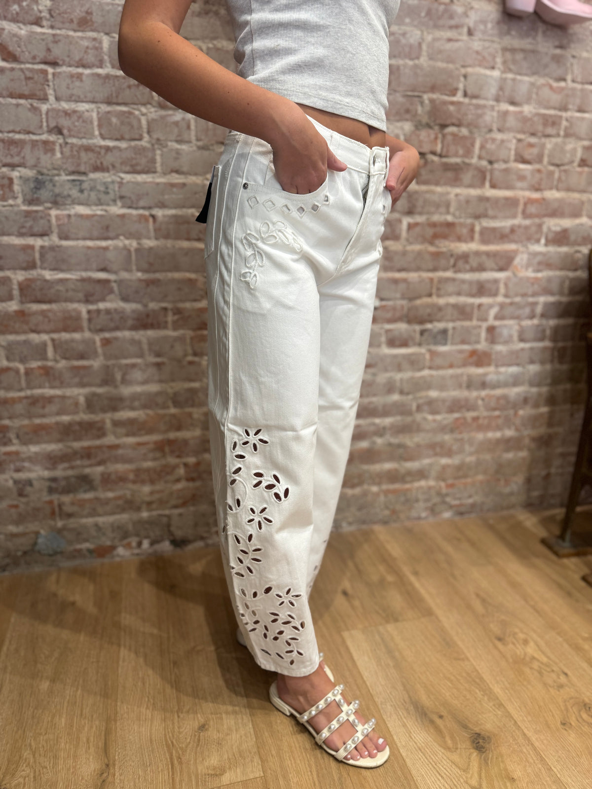 Marfa Eyelet Barrel Jean